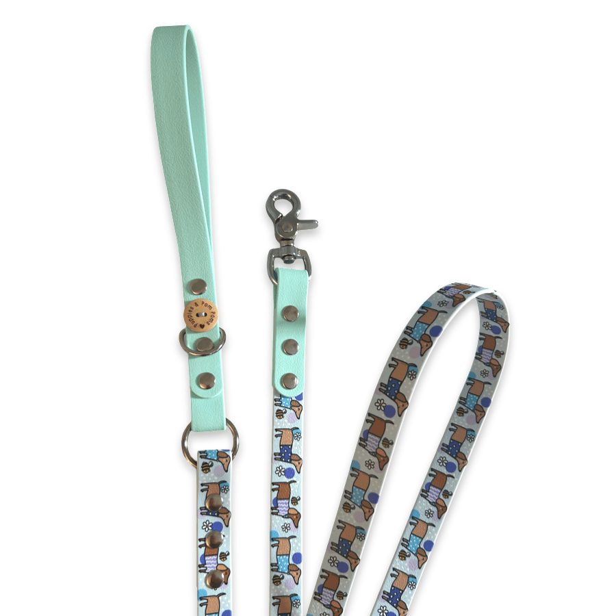 Handgefertigte vegane Lederhundeleine - Bee Happy Dachshunds - Blau - Pfotenlieblinge