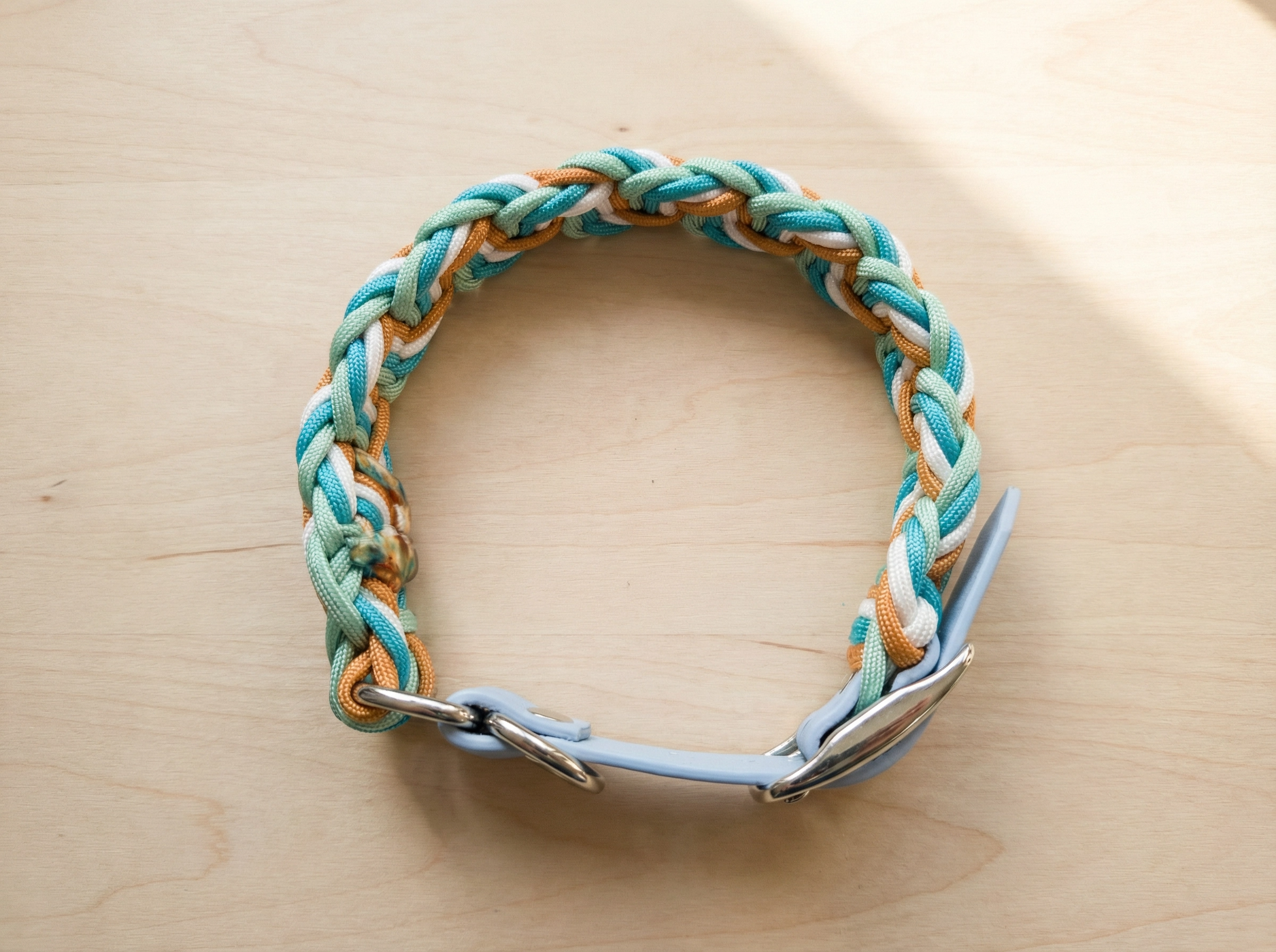 Handgemachtes Paracord-Hundehalsband "Coppermint"