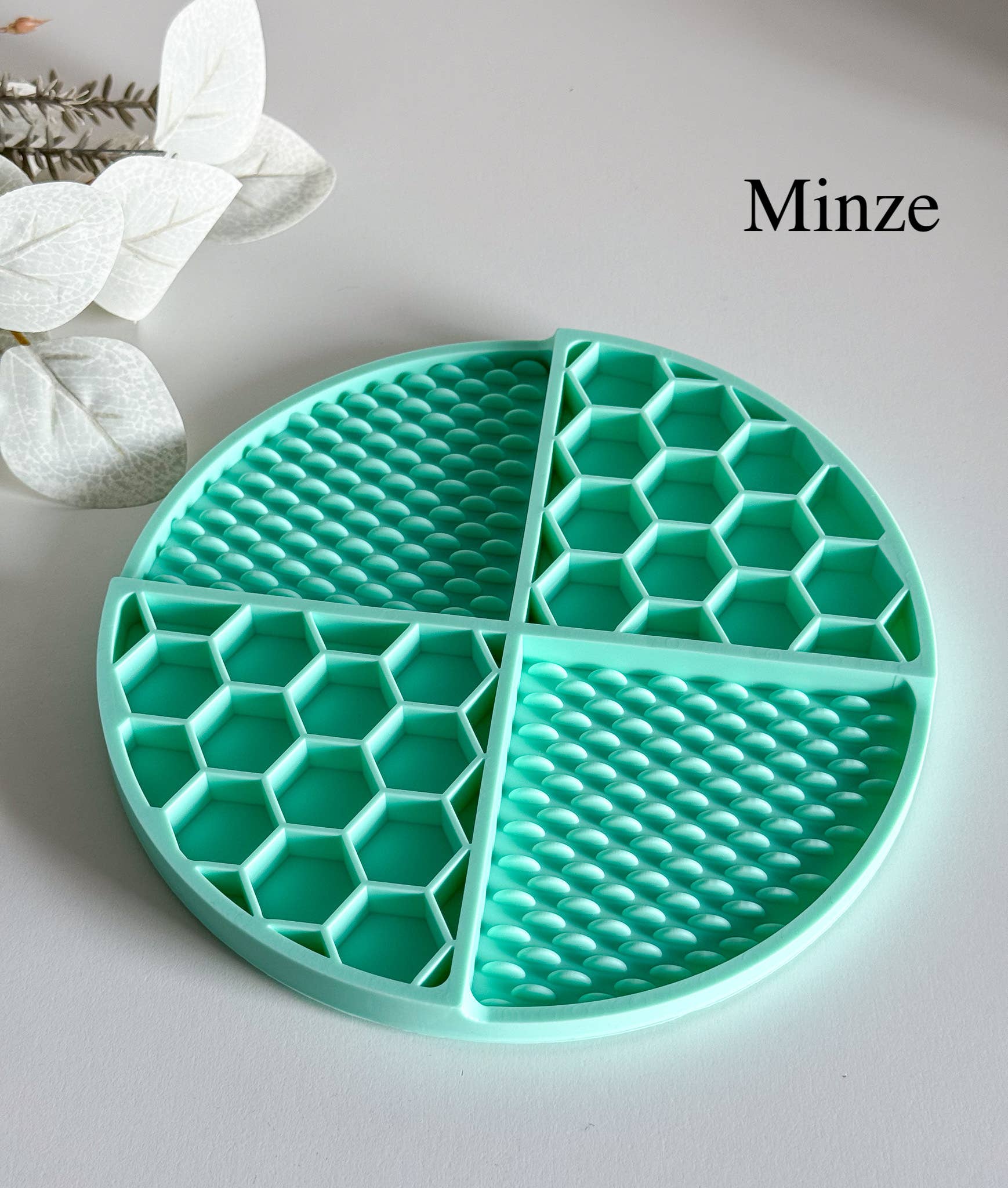 Schleckmatte Honey Hund, Slow Feeder, Futterstation - Pfotenlieblinge