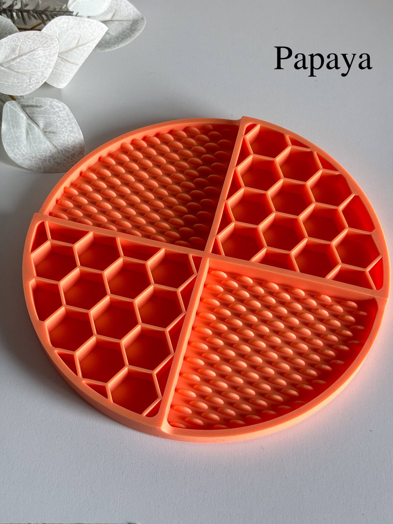 Schleckmatte Honey Hund, Slow Feeder, Futterstation - Pfotenlieblinge