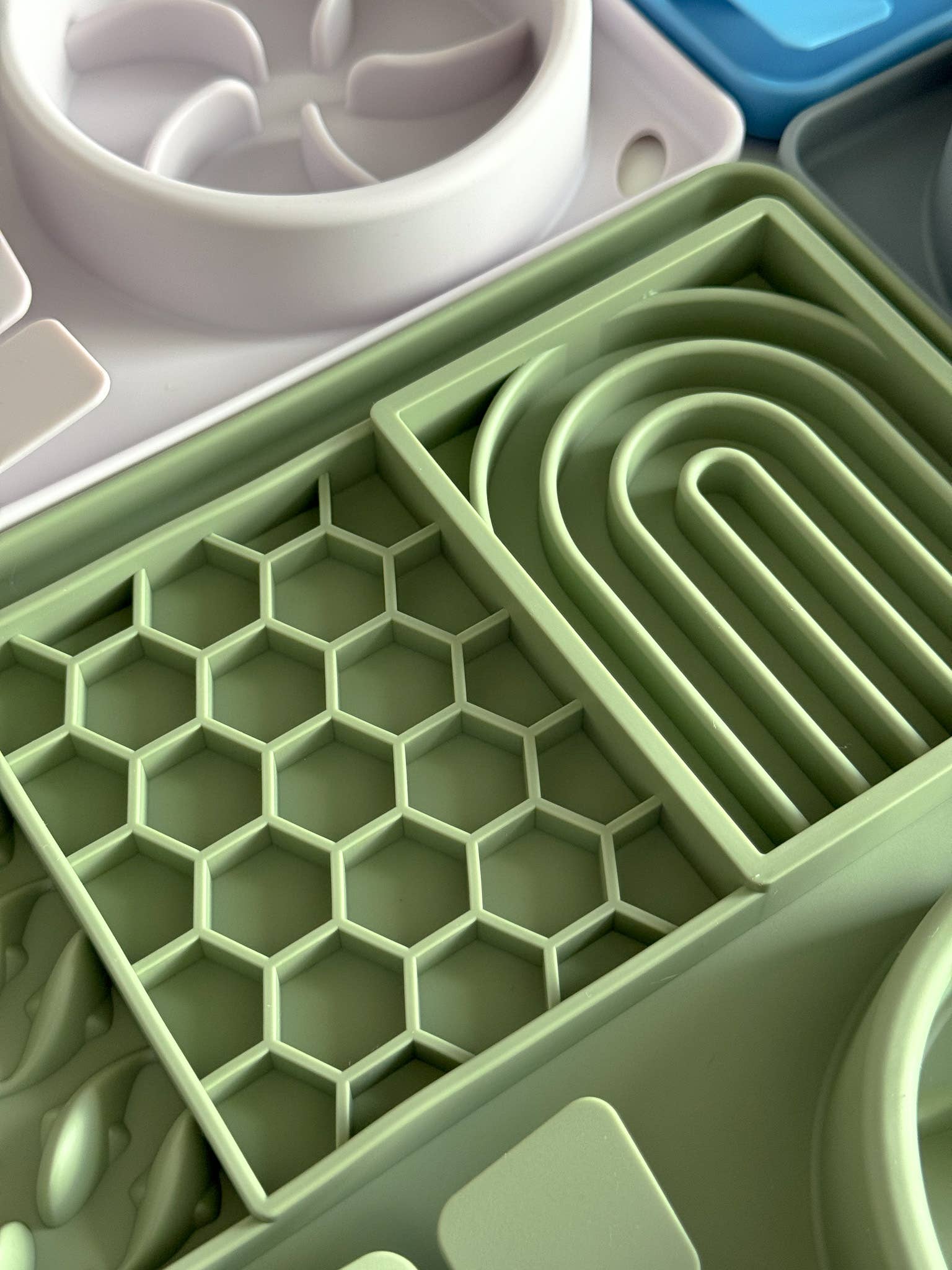 XL Schleckmatte – Futterspaß & Beschäftigung - Pfotenlieblinge