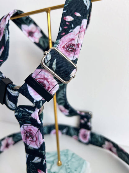 Hundegeschirr Dark Roses, Verstellbar &amp; Handmade