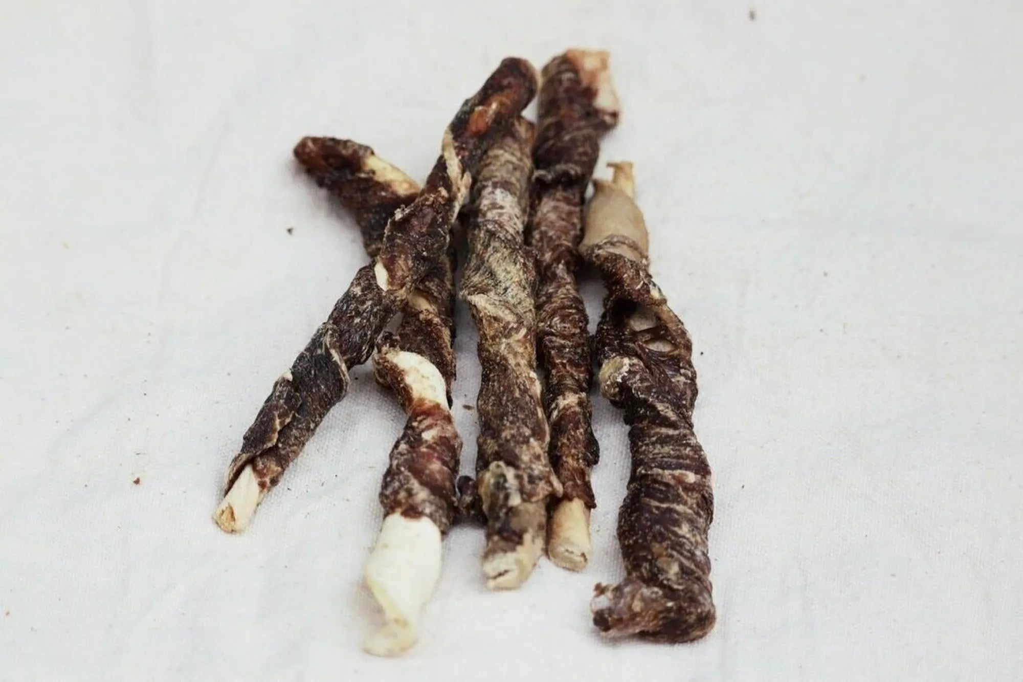 Kausticks aus Rind &amp; Büffelhaut – 200g